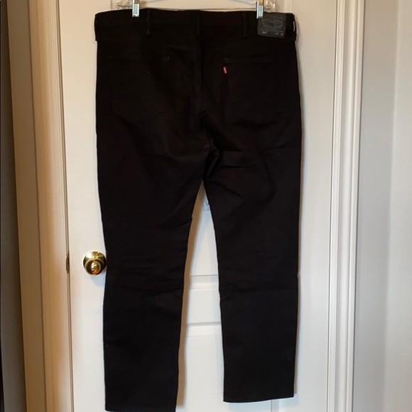 Men’s Levi 541 Jeans - Picture 2 of 4